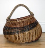 Wavy edge shopper